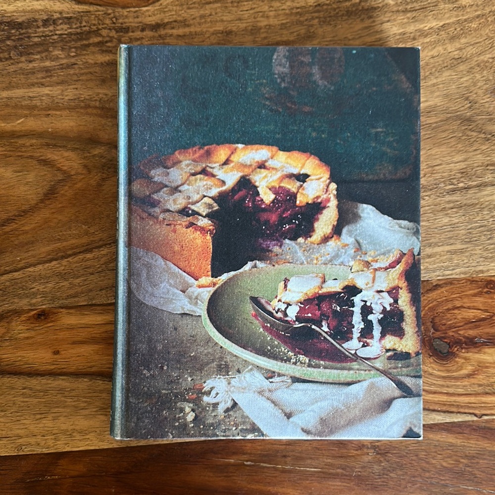 What Katie Ate by Katie Quinn Davies